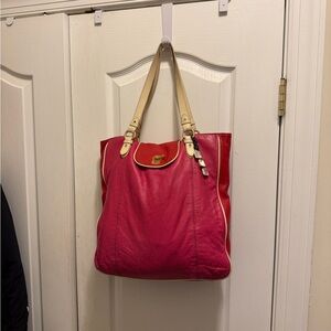 Juicy couture beautiful color bag 100% leather hot pink and red with tan color